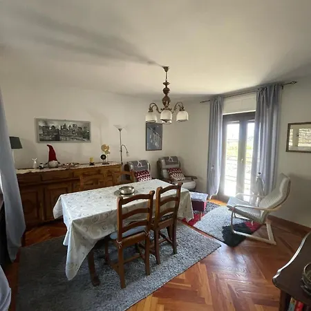 A Casa Di Zio Zeffy 샤티옹