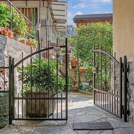 Appartamento A Casa Di Zio Zeffy Châtillon